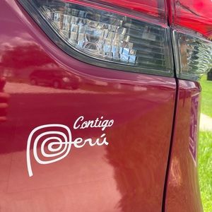 Car decal Peru